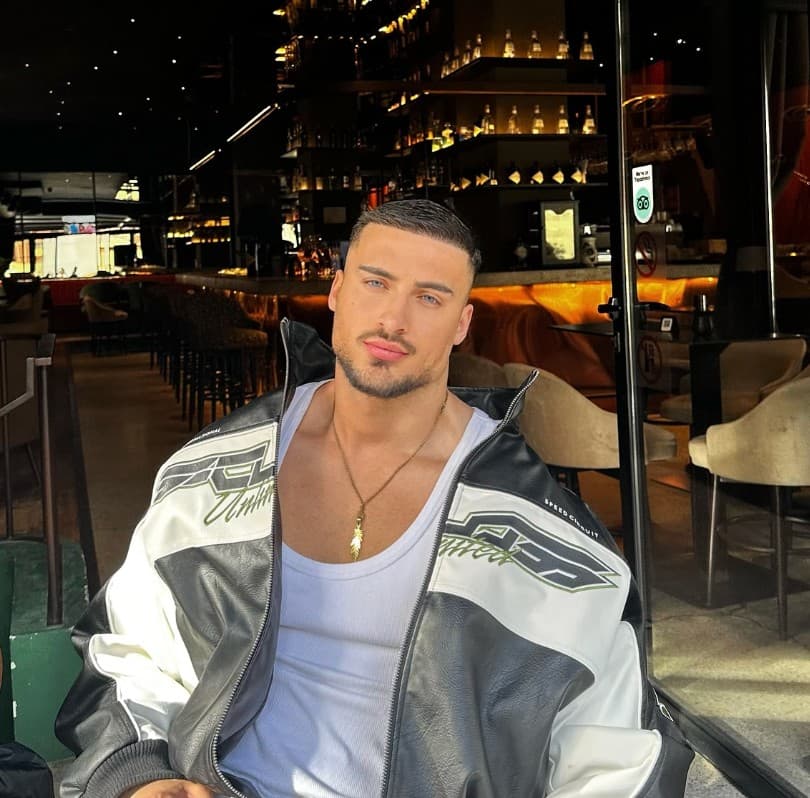 Ermir Zeneli — editorial fashion photograph 13