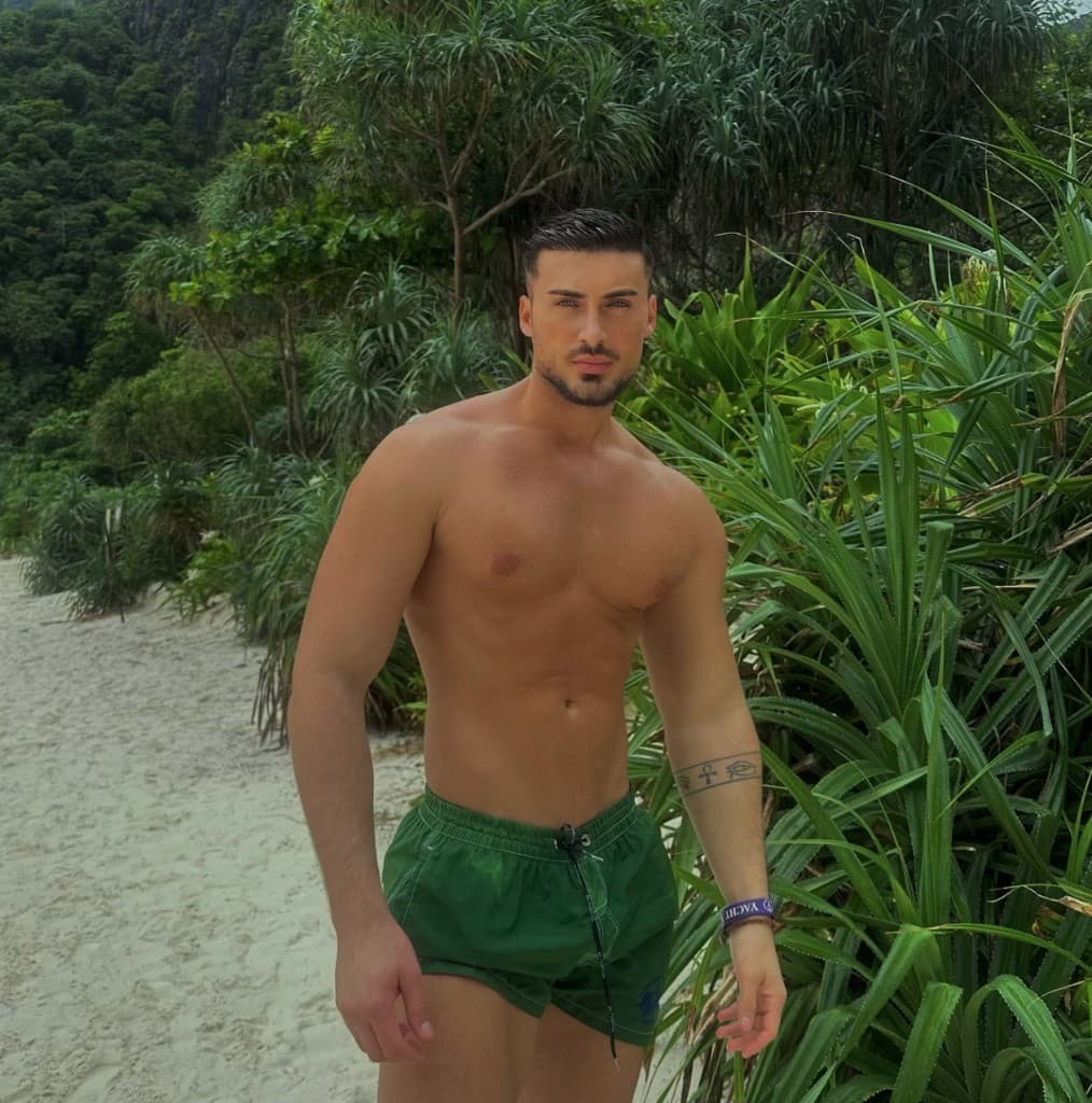 Ermir Zeneli — editorial fashion photograph 6